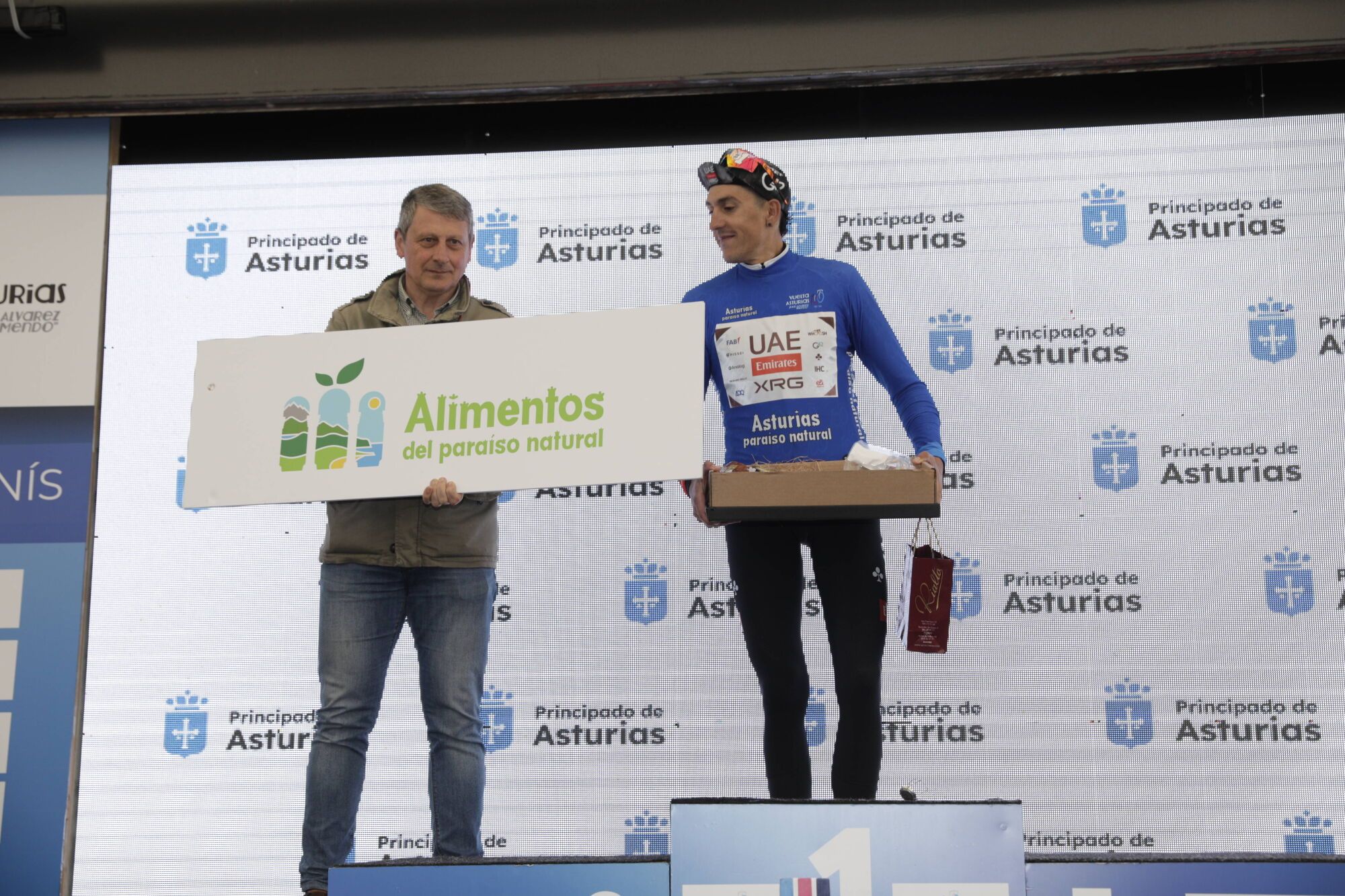 EN IMÁGENES: Segunda etapa de la Vuelta Ciclista Asturias.