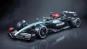 Así luce el nuevo Mercedes W15 de Hamilton y Russell.