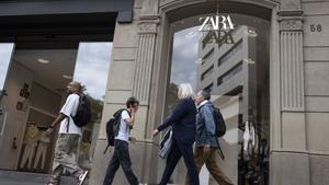 Barcelona, 15 de mayo de 2025. La tienda Zara de Calle Pelai