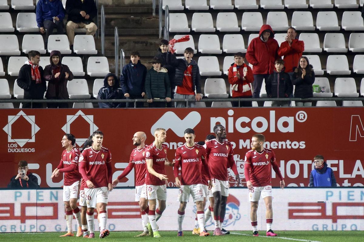 La victoria del Real Murcia contra el Europa, en imágenes