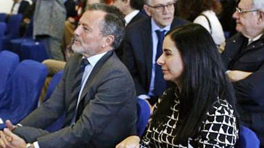 Agustín Hernández, presidente del CES, y Patricia García, presidenta del Círculo Empresarios de Galicia.