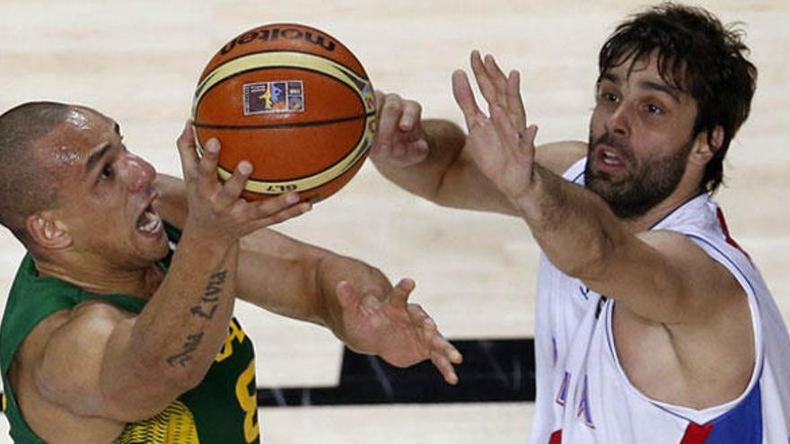 Serbia pasa por encima de Brasil en el Mundial de Baloncesto