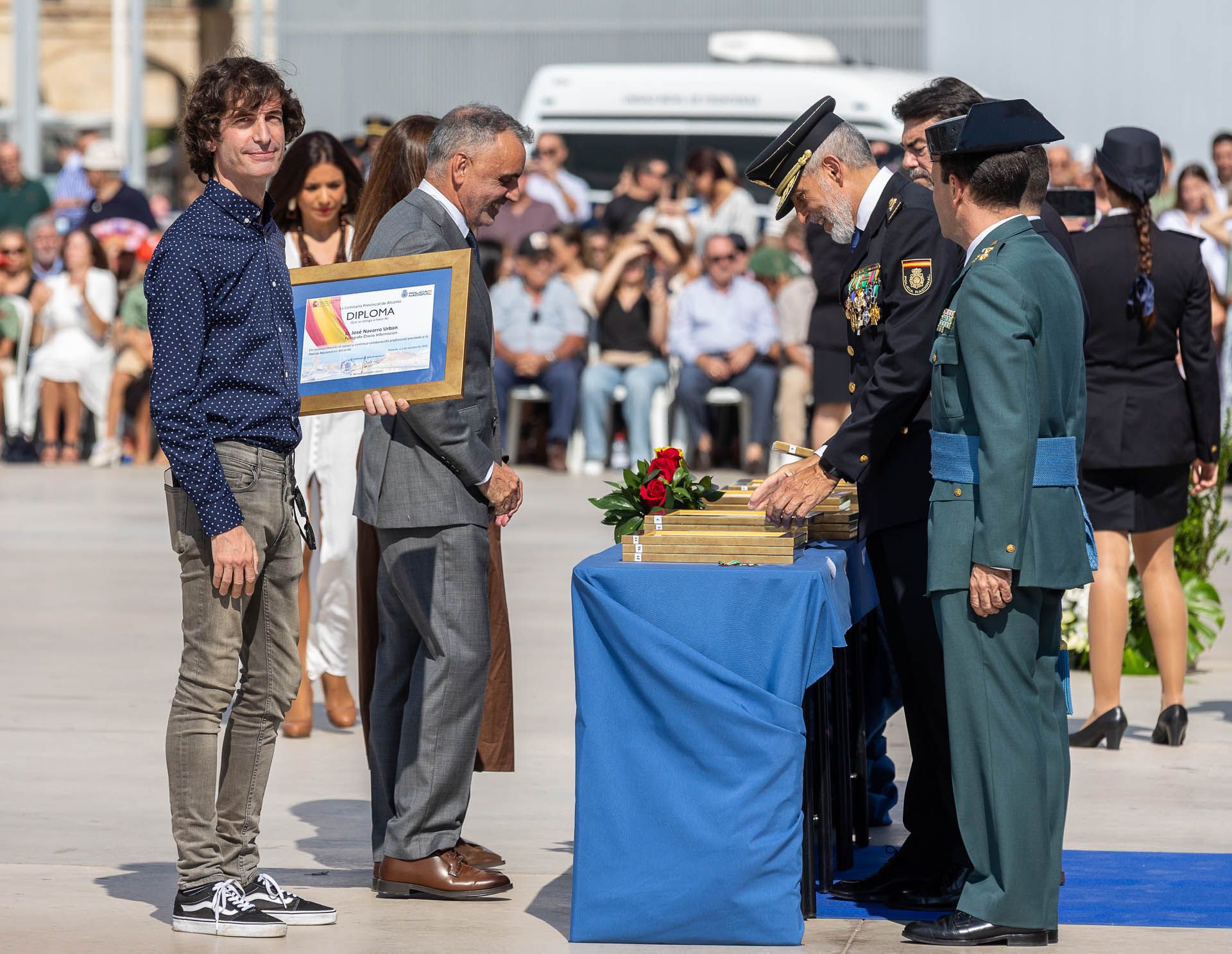 La Policía Nacional celebra en Alicante el día de su patrón