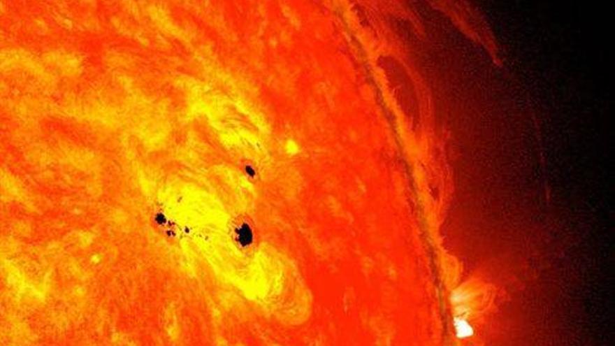 La NASA alerta de una mancha solar de grandes dimensiones