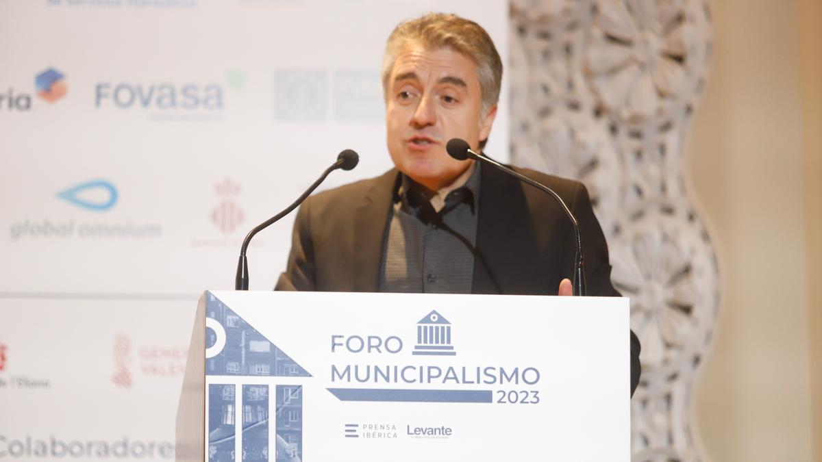 Juan Pablo Matero, director de Fovasa, intervino en la segunda de las jornadas del Foro de Municipalismo de Levante-EMV.