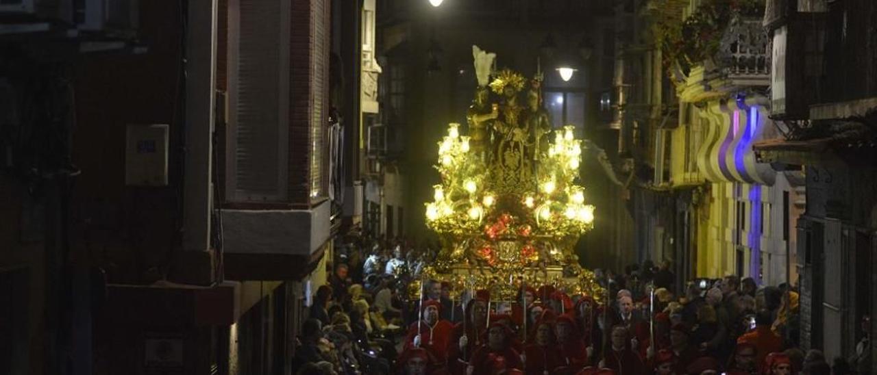 El Cristo del Prendimiento, a su paso por la calles de Cartagena en 2019.