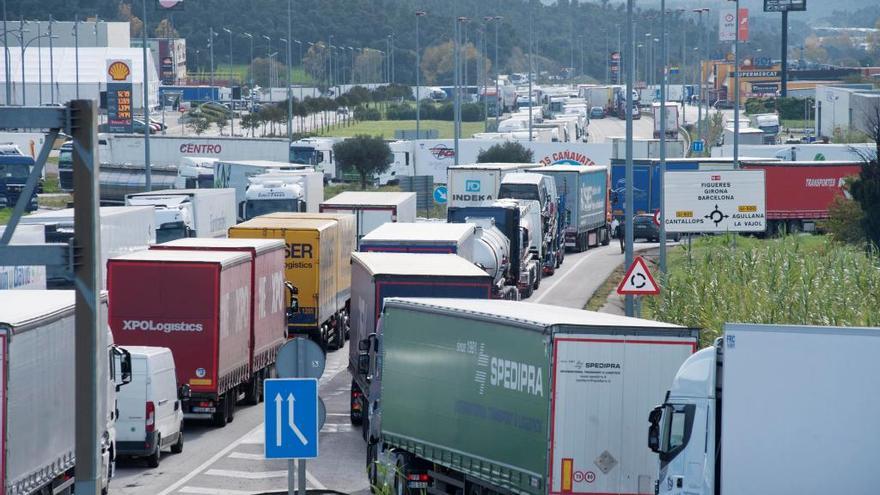 Camiones atascados en La Jonquera el pasado lunes