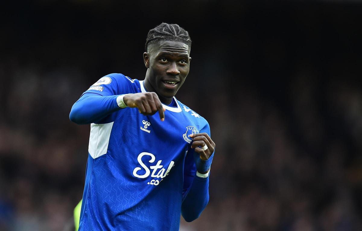 Everton (-219 millones de euros en el balance neto de traspasos)