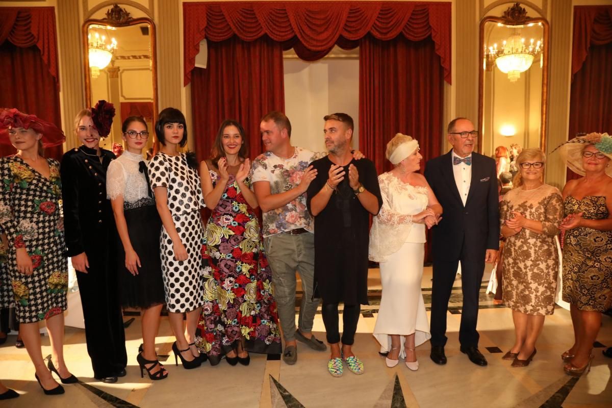 Desfile de Higinio Mateu en el Casino Antiguo