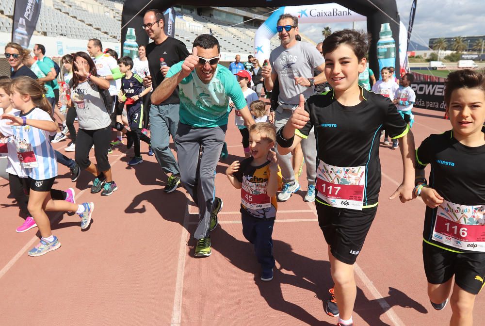 Los niños celebran la Mediakids