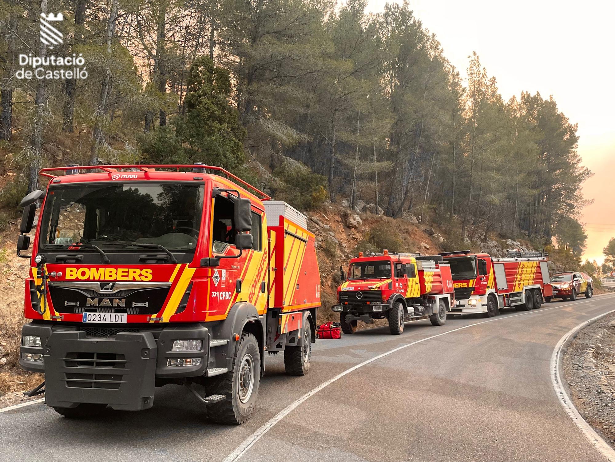 Galería: Otra noche de pesadilla para los bomberos