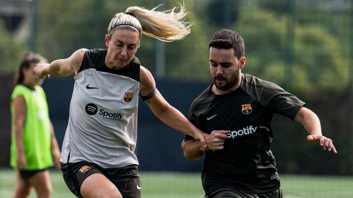Alexia y Giráldez en un entrenamiento