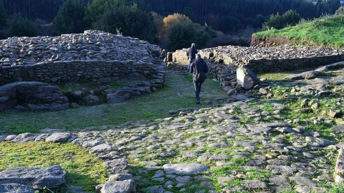 El yacimiento arqueológico del castro de Elviña, en torno al que se realizaron las expropiaciones. |   // V. ECHAVE