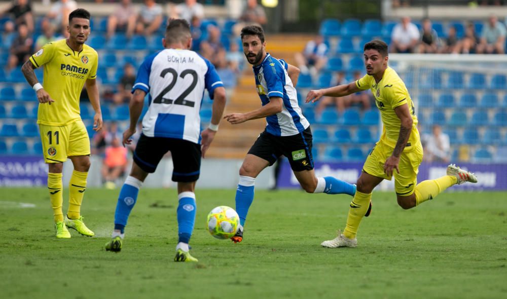 El Hércules genera dudas en su puesta de largo en el Rico Pérez al verse superado por el Villarreal B
