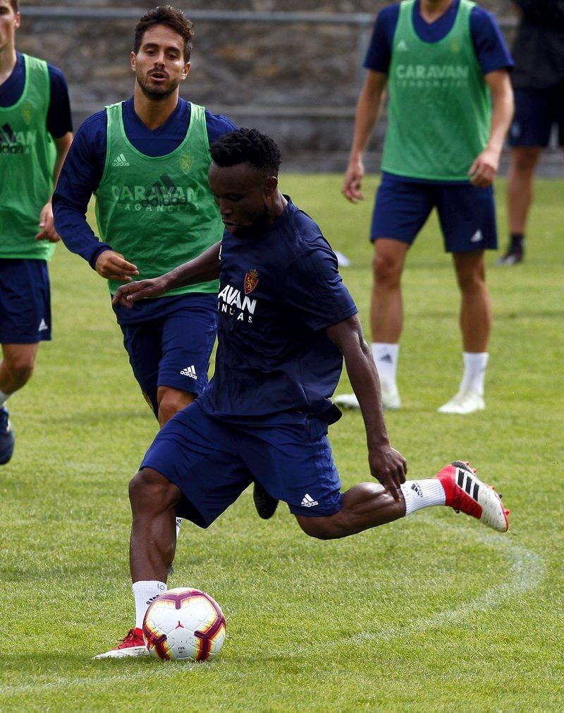 Primer entrenamiento del Real Zaragoza en Boltaña