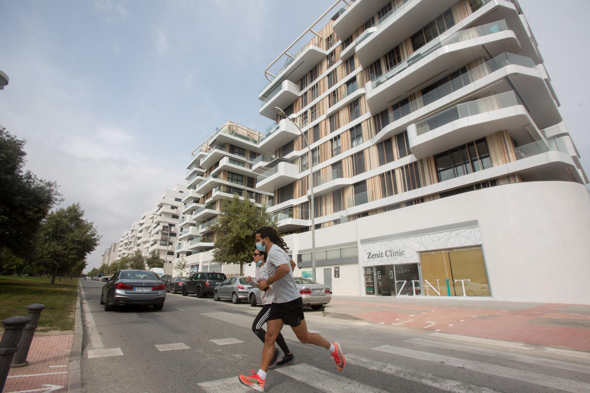 La crisis aumenta la diferencia del precio de los pisos entre los barrios ricos y humildes de la provincia de Alicante