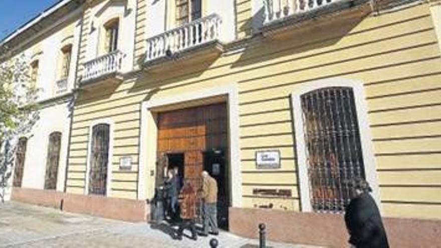 La Casa Ciudadana cambia de &#039;muebles&#039;