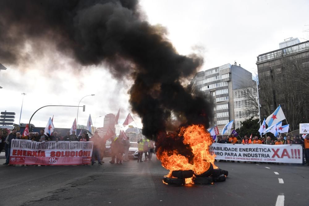 Protesta de trabajadores de Alu Ibérica