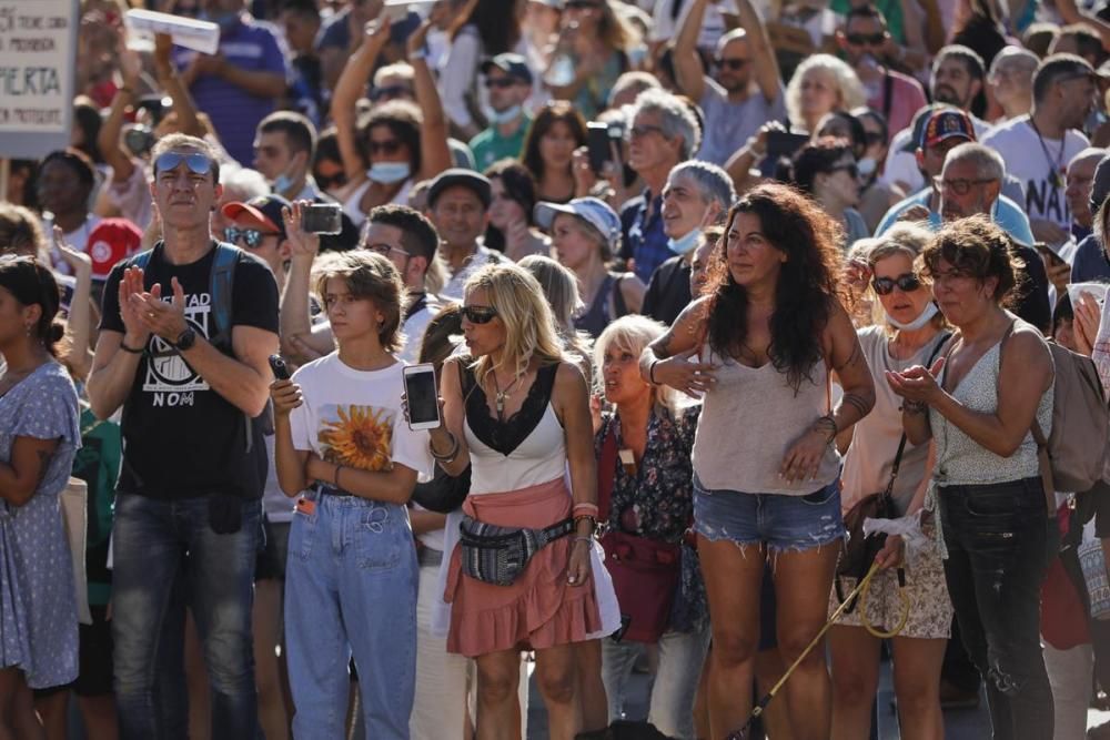 Concentració a Madrid contra les mascaretes