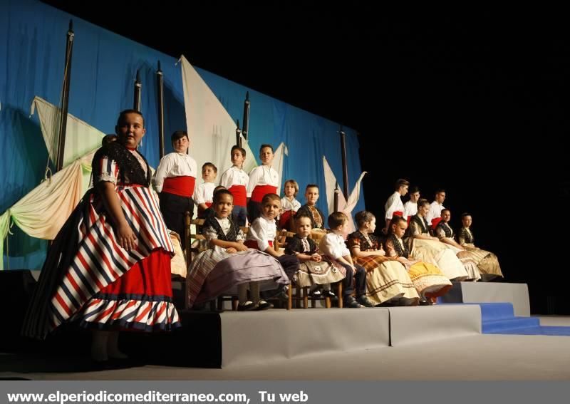 Natalia y María, reinas de fiestas en el Grao