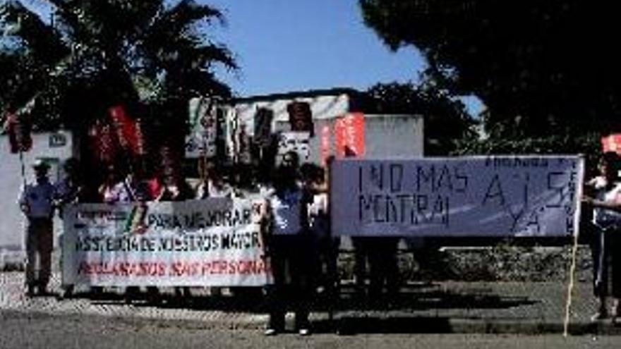 Trabajadores protestan para pedir un ATS más