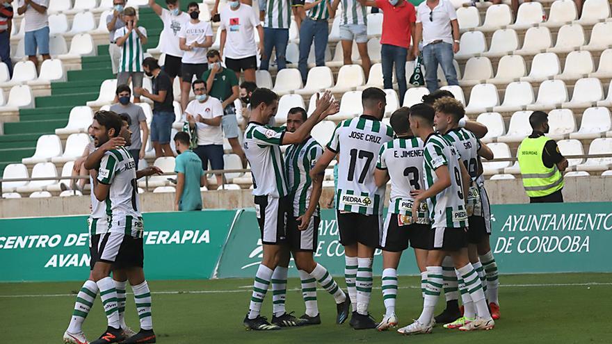 Las imágenes del Córdoba CF-Cádiz B