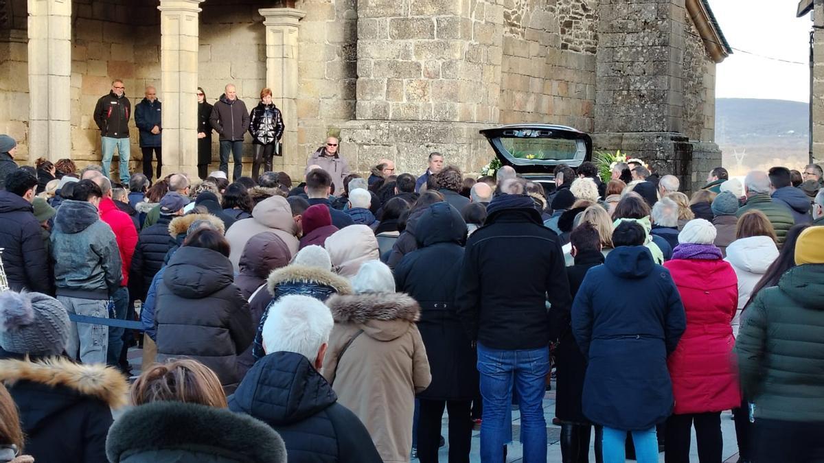 Funeral de Manuel Santiago en Puebla de Sanabria