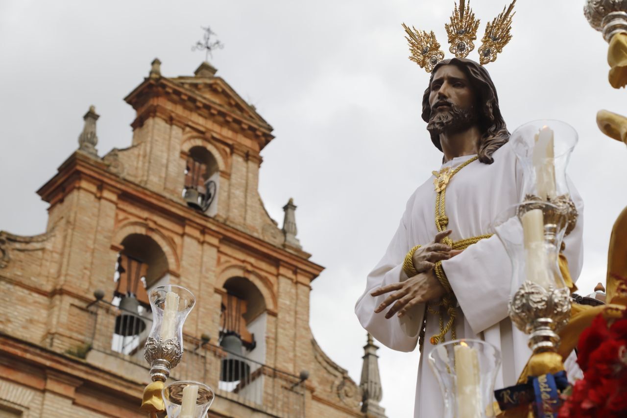 La procesión de la prohermandad de la Bondad, en imágenes