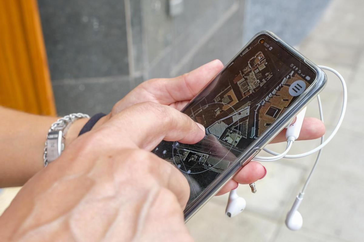 Paseo por el barranco con la nueva app Kleos Guiniguada Paseo por el barranco con la nueva app Kleos Guiniguada