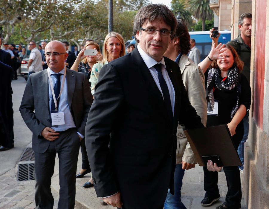 Les millors fotos de la compareixença de Puigdemont