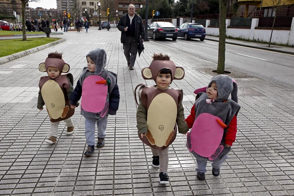 Antroxu en los colegios de Gijón