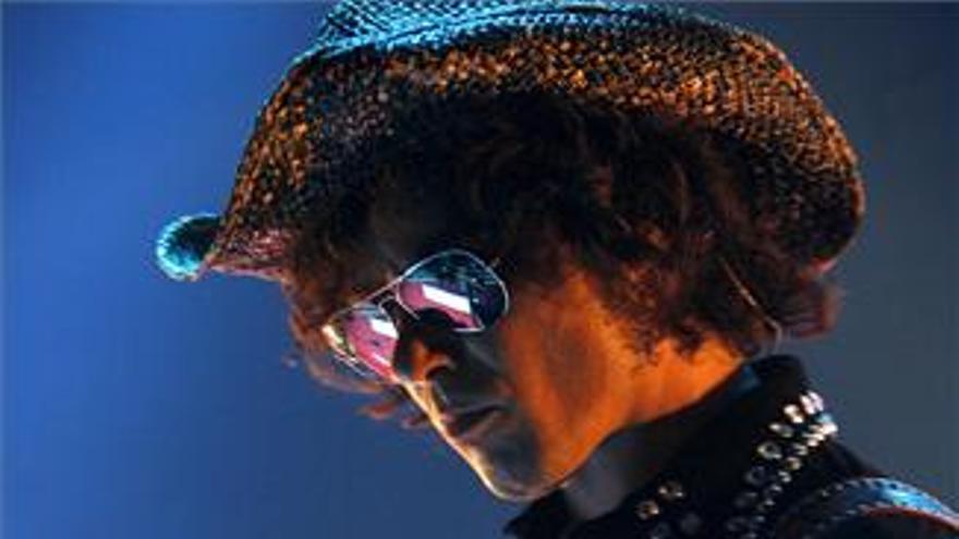 Enrique Bunbury publicará nuevo disco en otoño