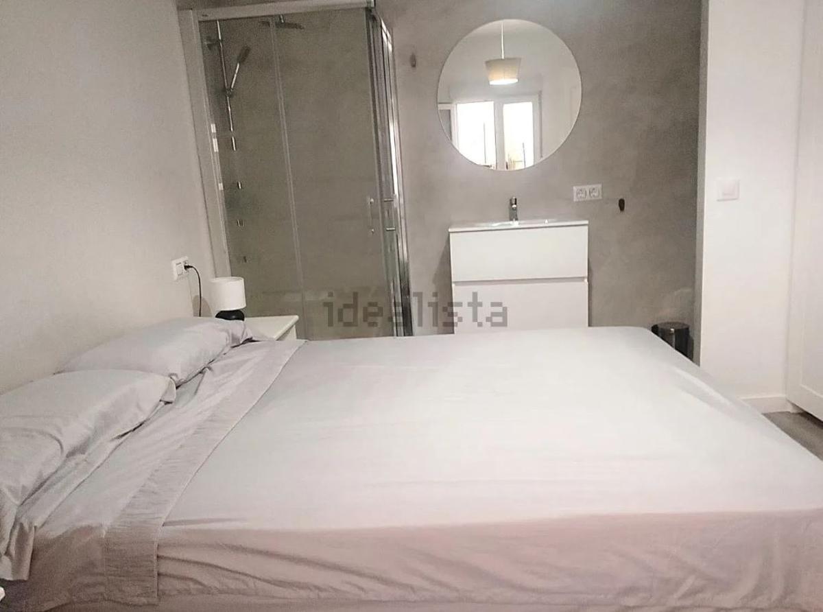 Una de las habitaciones del piso ubicado cerca de la calle Sindicato.