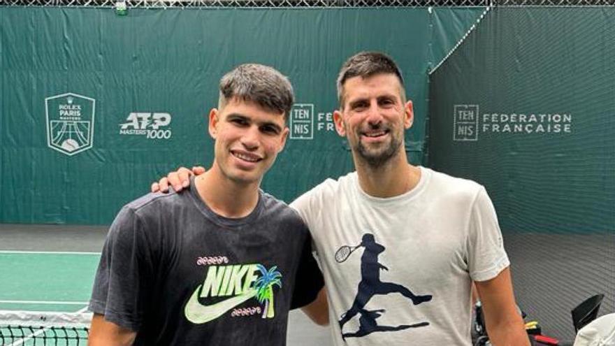 Alcaraz y Djokovic entrenan juntos en París