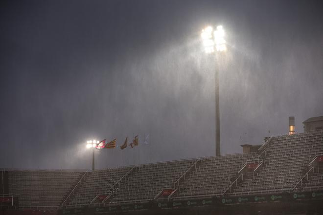 La intensa tormenta que cae sobre Barcelona. Así está el Estadi Olímpic de Montjuic, en imágenes.