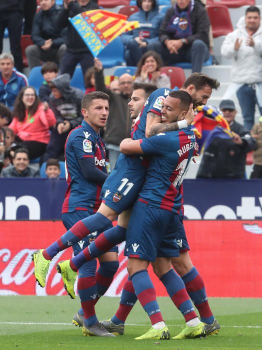 Levante UD - RCD Espanyol, en imágenes