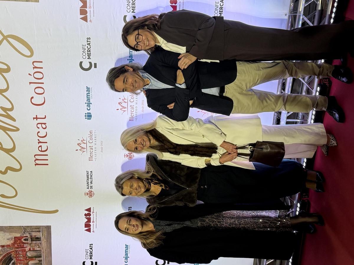 Nereida Riera, Yolanda Morn, Maria José Sánchez, Juan Falcó y Anabel Navas.