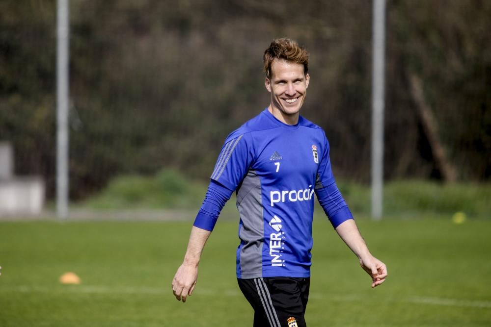 Entrenamiento del Real Oviedo en El Requexón