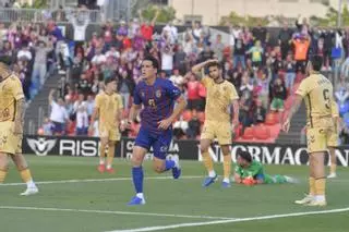 Eldense-Málaga: El Eldense salva el primer ‘match ball’ (1-0)
