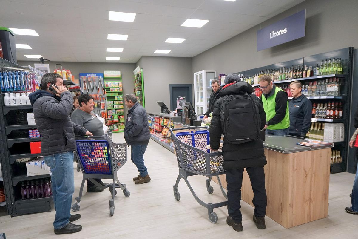 Así ha sido la inauguración del centro comercial de Alcañices