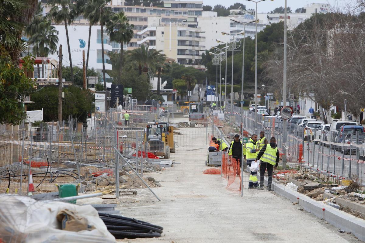 Santa Ponça macht sich schick für die Saison: So sieht es an den Baustellen im Urlaubsort derzeit aus