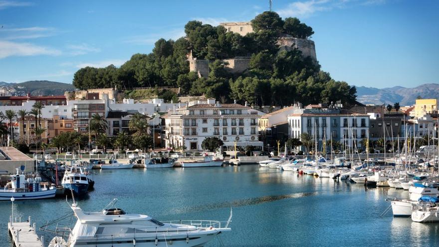 Dénia, ciudad monumental en la Costa Blanca (Alicante).