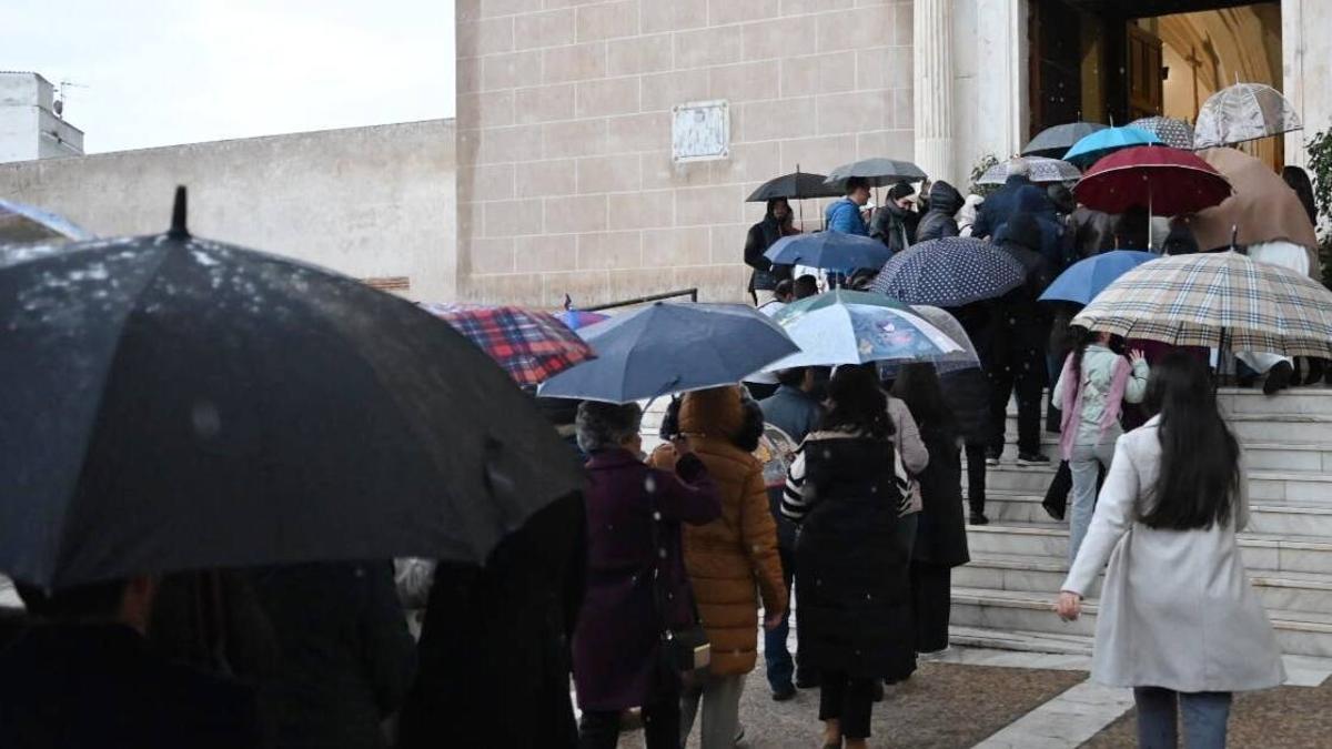 Viernes Santo con paraguas en Extremadura