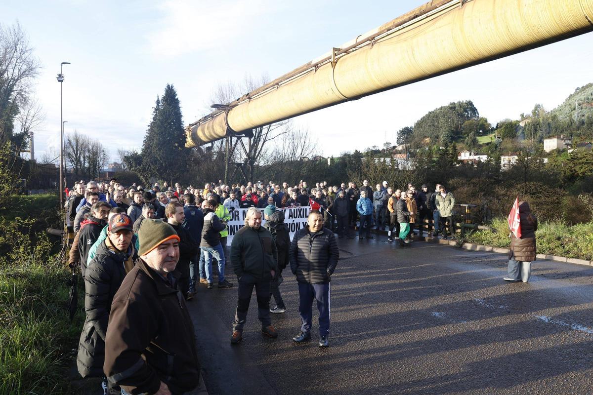 La huelga de la industria auxiliar asturiana, en imágenes