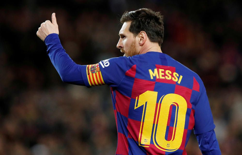 BARCELONA - MESSI - 19