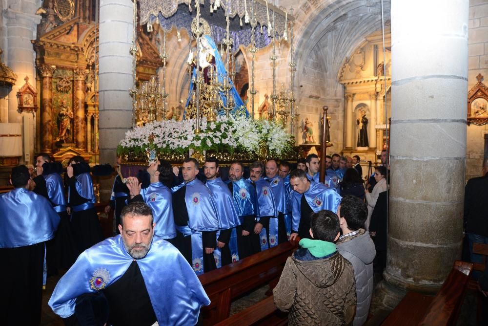 Procesión de la Virgen de Los Dolores en Cangas