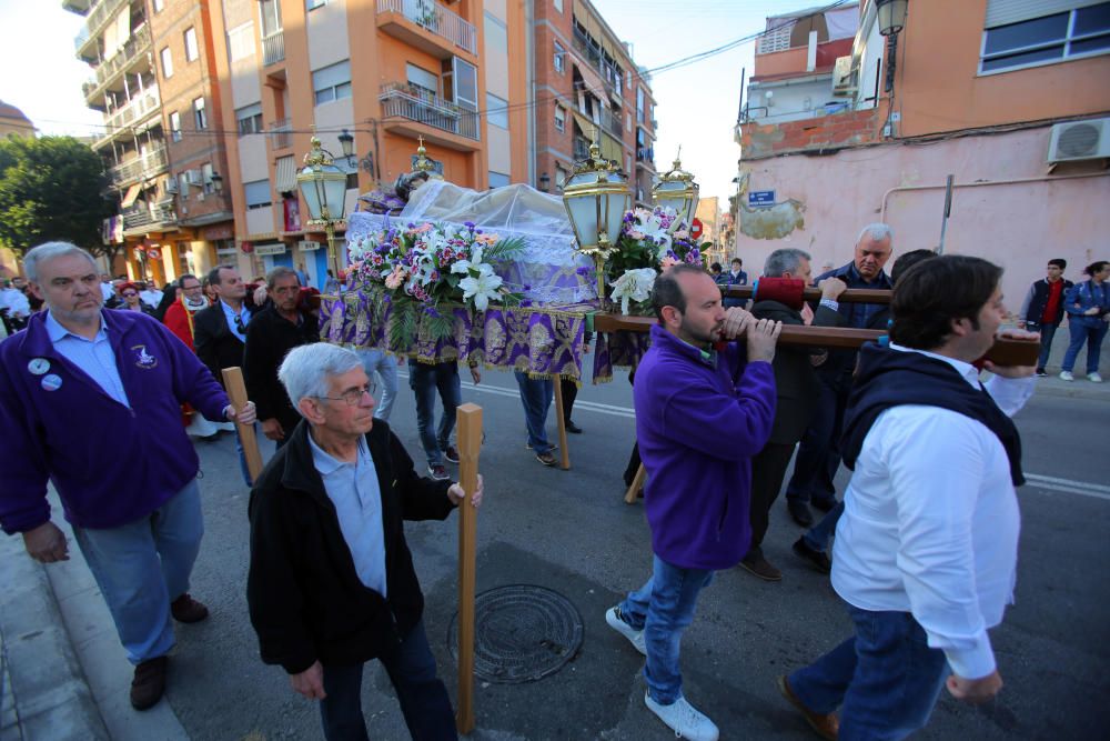 Procesión del Cristo Yacente en el Cabanyal