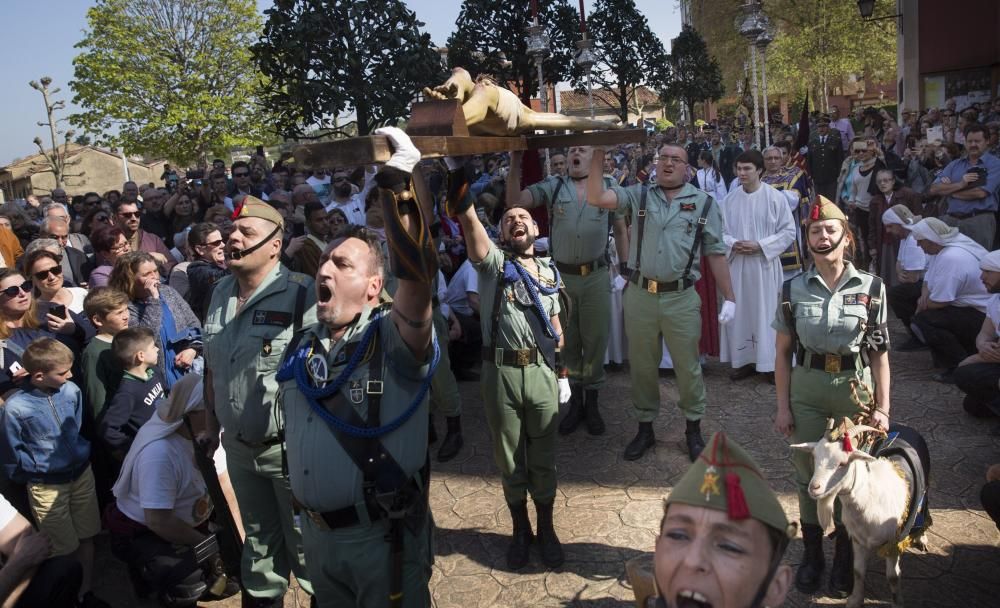 Procesión del Cristo de la Misericordia en Oviedo