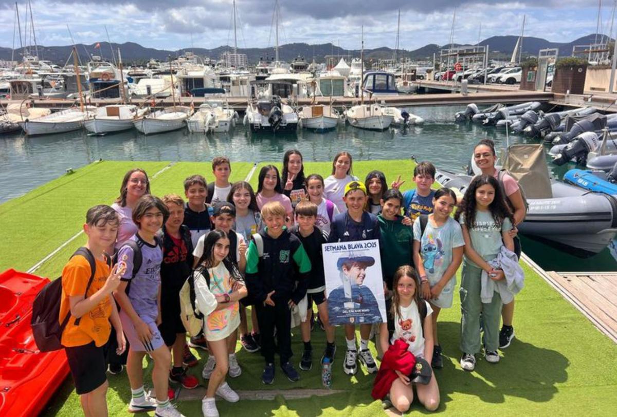 Más de doscientos escolares aprenden a navegar en la ‘Setmana Blava’ del CNSA