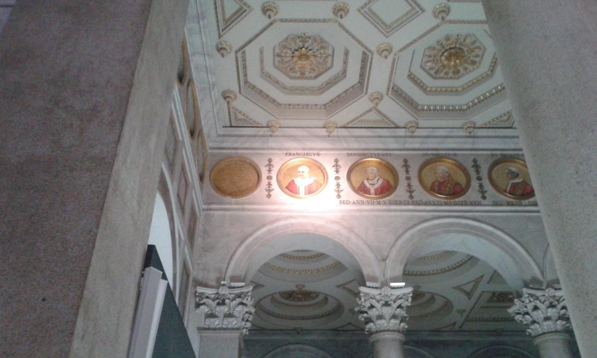 Mosaicos papales en la Basílica de San Pablo Extramuros